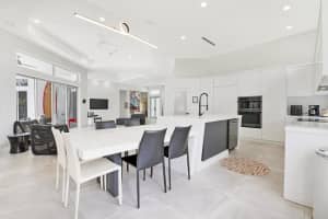 250 NW 20th Ave, Boca Raton, FL 33486, Sold 09/07/21