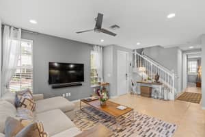 MLS# R10738064, West Palm Beach, Florida 33417