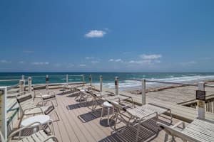 3590 S Ocean Blvd, South Palm Beach, FL 33480, Sold 09/03/21