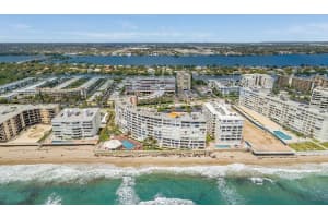 3590 S Ocean Blvd, South Palm Beach, FL 33480, Sold 09/03/21