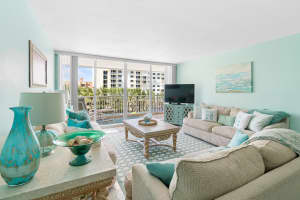 3546 S Ocean Blvd, South Palm Beach, FL 33480, Sold 12/15/21