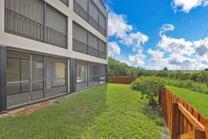 1660 12 Oaks Way, North Palm Beach, FL 33408, Sold 09/15/21