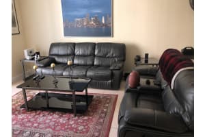 MLS# R10738106, West Palm Beach, Florida 33401