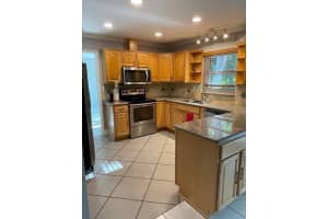 4890 Marbella Rd N, West Palm Beach, FL 33417, Sold 10/27/21