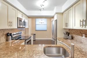2070 Homewood Blvd, Delray Beach, FL 33445, Sold 09/13/21