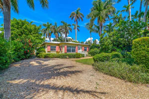 220 Andrews Ave, Delray Beach, FL 33483, Sold 12/09/21