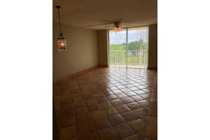 480 Executive Center Dr #5k, West Palm Beach, FL 33401, Sold 09/21/21