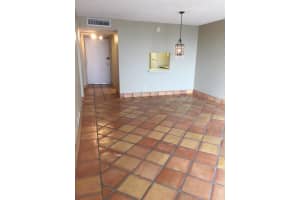 480 Executive Center Dr #5k, West Palm Beach, FL 33401, Sold 09/21/21