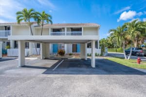 726 NE 20th Ln, Boynton Beach, FL 33435, Sold 03/14/22