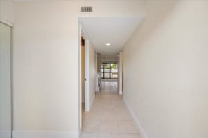 726 NE 20th Ln, Boynton Beach, FL 33435, Sold 03/14/22