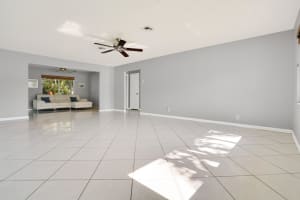 6902 Westview Dr, Lake Worth, FL 33462, Sold 09/22/21