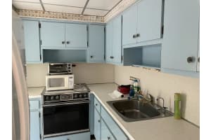 2545 S Ocean Blvd, Palm Beach, FL 33480, Sold 09/15/21