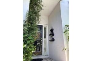 3008 Mainsail Cir, Jupiter, FL 33477, Sold 10/07/21