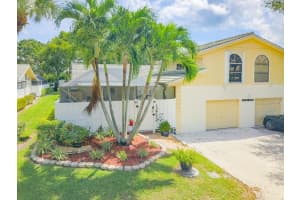 12772 Woodmill Dr, Palm Beach Gardens, FL 33418, Sold 09/20/21
