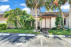 4107 Palm Bay Cir, West Palm Beach, FL 33406, Sold 10/07/21