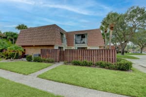 2992 SW Sunset Trace Cir, Palm City, FL 34990, Sold 09/29/21