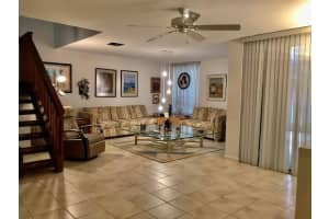 5691 Fox Hollow Dr, Boca Raton, FL 33486, Sold 11/10/21