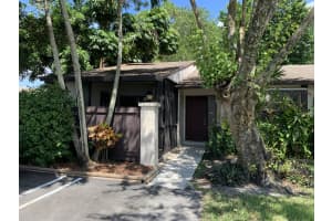 MLS# R10738522, Royal Palm Beach, Florida 33411
