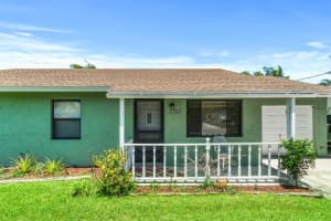 2767 Park Dr, Lake Worth, FL 33462, Sold 09/29/21
