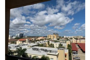 651 Okeechobee Blvd, West Palm Beach, FL 33401, Sold 09/30/21