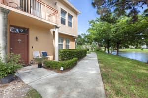 2042 Alta Meadows Ln, Delray Beach, FL 33444, Sold 10/21/21