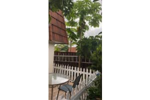 6445 Red Pine Ln, Greenacres, FL 33415, Sold 09/29/21