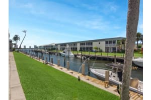 MLS# R10738865, North Palm Beach, Florida 33408