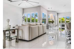 6648 Conch Ct, Boynton Beach, FL 33437, Sold 11/05/21