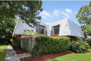 303 Miramar Ln, Palm Beach Gardens, FL 33410, Sold 09/15/21