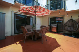 303 Miramar Ln, Palm Beach Gardens, FL 33410, Sold 09/15/21