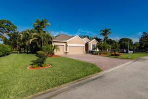 6455 Parklane Ct, Vero Beach, FL 32967, Sold 11/12/21