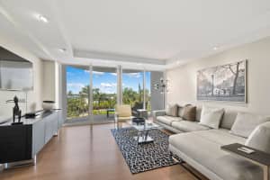 2295 S Ocean Blvd, Palm Beach, FL 33480, Sold 10/13/21