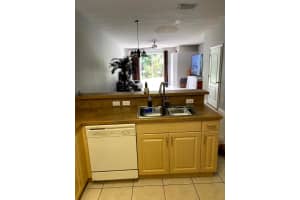 4723 NW 57th Pl, Coconut Creek, FL 33073, Sold 10/18/21