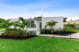 599 Owosso Rd, Lake Worth, FL 33462, Sold 09/16/21