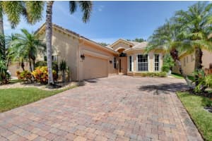 10042 Armani Dr, Boynton Beach, FL 33437, Sold 10/05/21