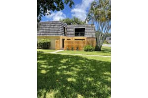 2317 Waterside Dr, Lake Worth, FL 33461, Sold 10/15/21