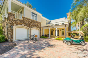 9988 SE Cottage Ln, Hobe Sound, FL 33455, Sold 11/19/21