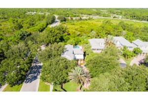 9988 SE Cottage Ln, Hobe Sound, FL 33455, Sold 11/19/21