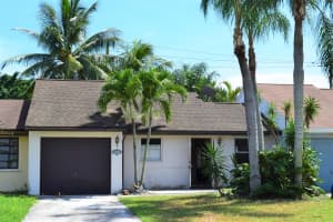 5088 Ambler Ln, Lake Worth, FL 33463, Sold 12/23/21