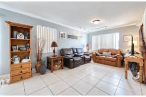 6811 Bayfront Cir, Margate, FL 33063, Sold 09/23/21