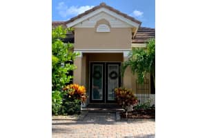 9744 Savannah Estates Dr, Lake Worth, FL 33467, Sold 09/29/21