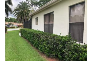 444 SW Jefferson Cir, Port St. Lucie, FL 34986, Sold 09/01/21