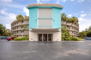 2424 N Federal Hwy, Boynton Beach, FL 33435, Sold 09/29/21