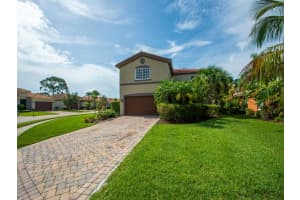 4131 56th Ln, Vero Beach, FL 32967, Sold 11/23/21