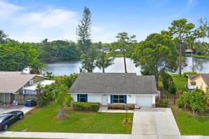 4622 Vespasian Ct, Lake Worth, FL 33463, Sold 10/19/21