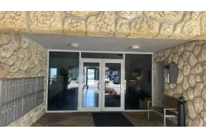 1475 SE 15th St, Fort Lauderdale, FL 33316, Sold 12/16/21