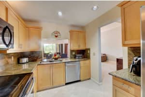 5225 Monterey Cir, Delray Beach, FL 33484, Sold 12/02/21