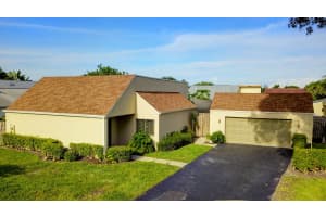 875 NW 22nd Ave, Delray Beach, FL 33445, Sold 11/08/21