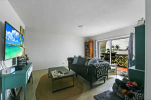 3705 S Flagler Dr, West Palm Beach, FL 33405, Sold 01/28/22