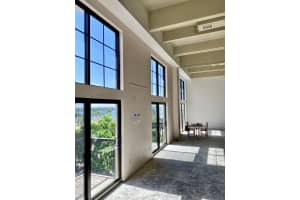 MLS# R10739640, West Palm Beach, Florida 33401